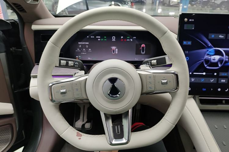 Used Denza Z9GT 2024 1100 Four-Wheel Drive Max Edition Steering Wheel
