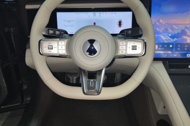 Used Denza Z9GT 2024 1100 4x4 Max First Edition Steering Wheel