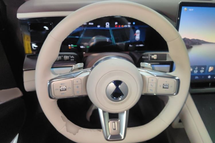 Used Denza Z9GT 2024 1100 Four-Wheel Drive Max Edition Steering Wheel
