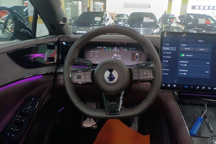 Used Denza Z9GT 2024 1100 Four-Wheel Drive Ultra Version Steering Wheel