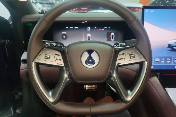 Used Denza Z9GT 2024 1100 4x4 Ultra First Edition Steering Wheel