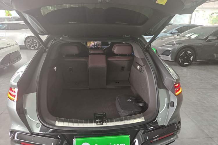Used Denza Z9GT 2024 1100 4x4 Pro Version Trunk