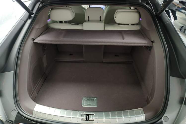 Used Denza Z9GT 2024 1100 Four-Wheel Drive Max Edition Trunk