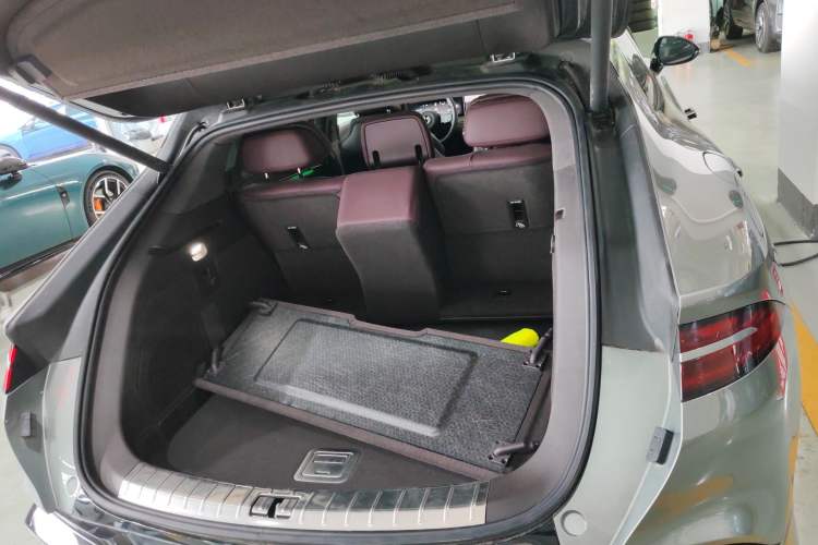 Used Denza Z9GT 2024 1100 Four-Wheel Drive Ultra Version Trunk