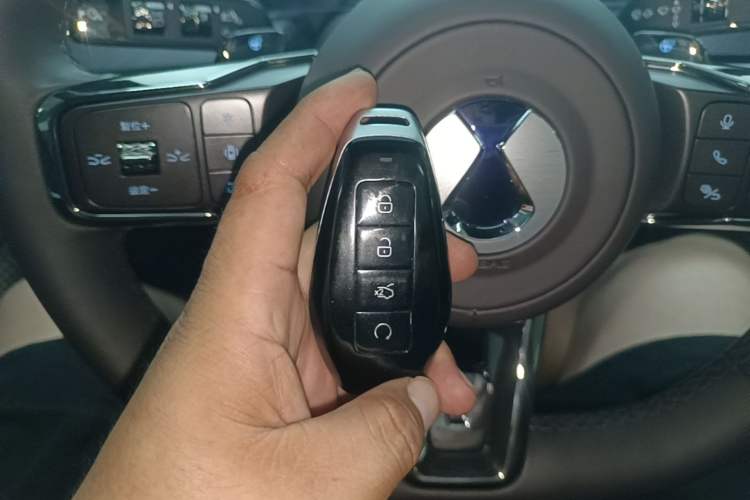 Used Denza Z9GT 2024 1100 4x4 Pro Version Vehicle Key