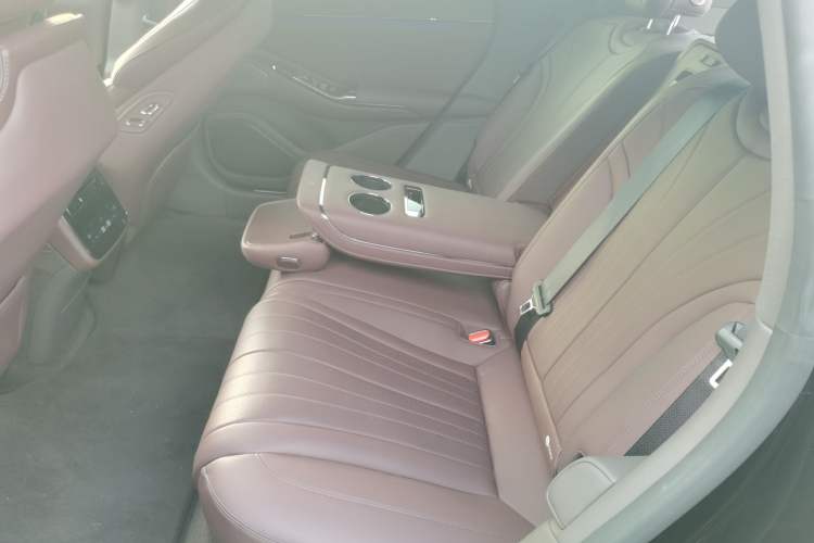 Used Denza Z9GT 2024 630 All-Wheel Drive Max Edition Left Rear Seat