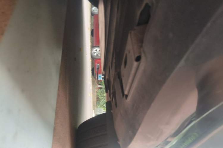 Used Denza Z9GT 2024 1100 Four-Wheel Drive Max Edition Chassis Rear Left