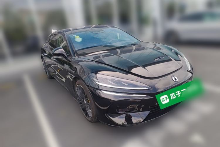 Used Denza Z9GT 2024 1100 Four-Wheel Drive Ultra Version Front Right 45 Deg