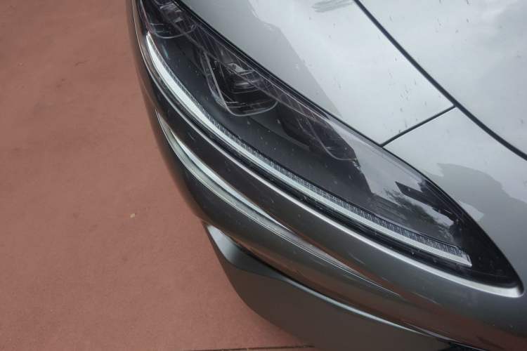 Used Denza Z9GT 2024 1100 Four-Wheel Drive Max Edition Right Front Headlight