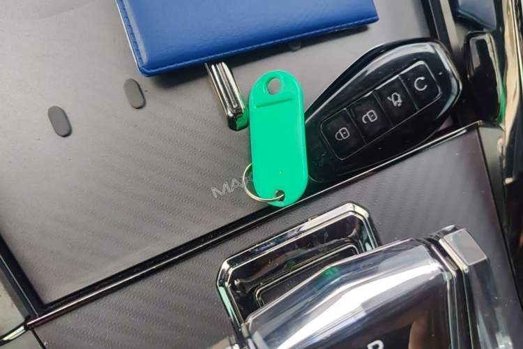 Used Denza Z9GT 2024 1100 Four-Wheel Drive Ultra Version Vehicle Key