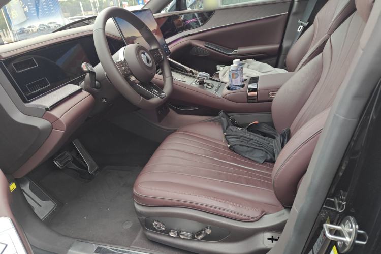 Used Denza Z9GT 2024 1100 Four-Wheel Drive Max Edition Left Front Seat