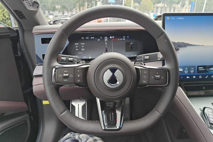 Used Denza Z9GT 2024 1100 Four-Wheel Drive Max Edition Steering Wheel