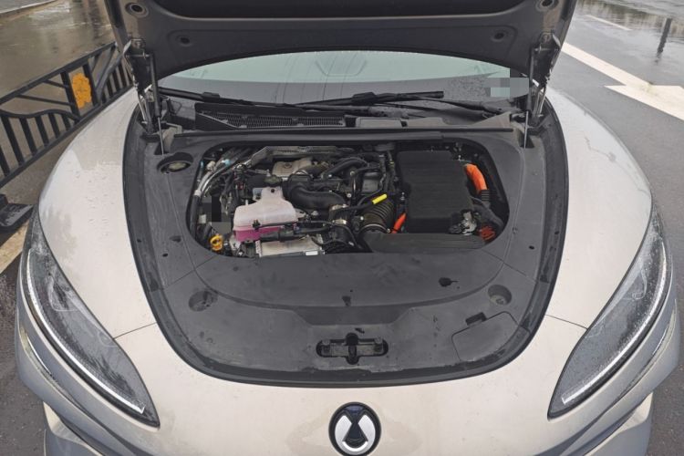 Used Denza Z9GT 2024 1100 4x4 Pro Version Engine Bay