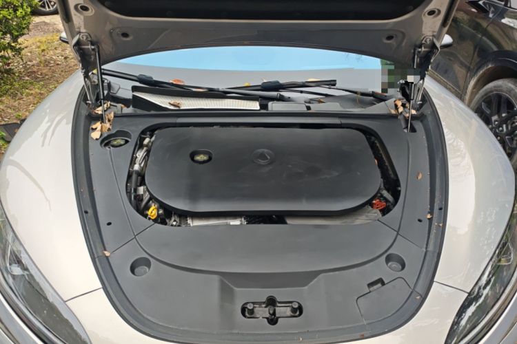 Used Denza Z9GT 2024 1100 Four-Wheel Drive Ultra Version Engine Bay