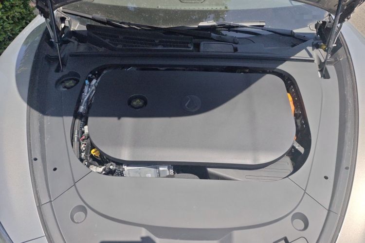 Used Denza Z9GT 2024 1100 4x4 Pro Version Engine Bay