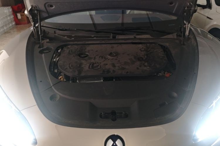 Used Denza Z9GT 2024 1100 Four-Wheel Drive Ultra Version Engine Bay