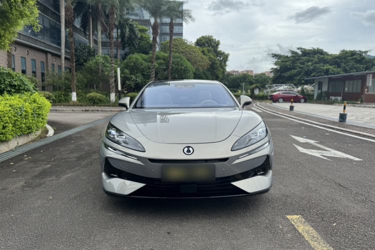 Used Denza Z9GT 2024 1100 Four-Wheel Drive Max Edition Exterior 1