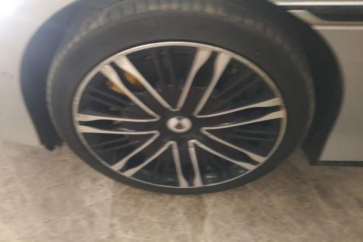 Used Denza Z9GT 2024 1100 Four-Wheel Drive Ultra Version Exterior 2