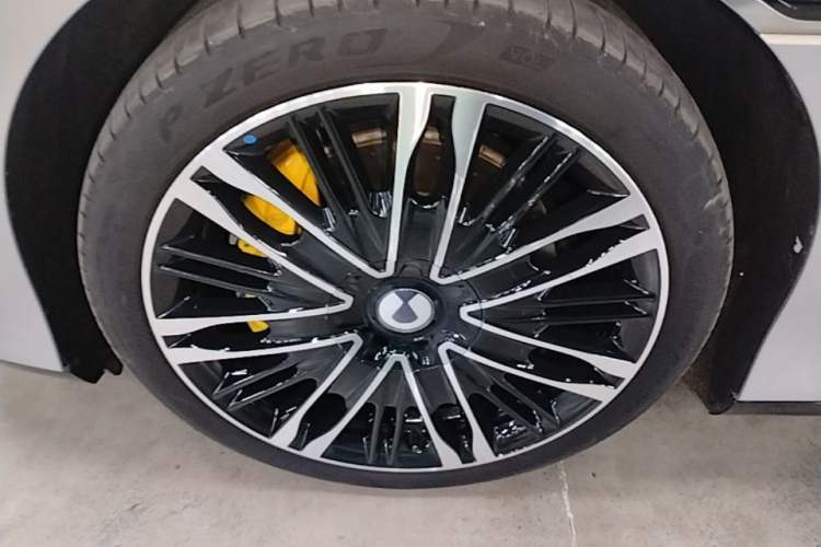 Used Denza Z9GT 2024 1100 Four-Wheel Drive Ultra Version Exterior 4
