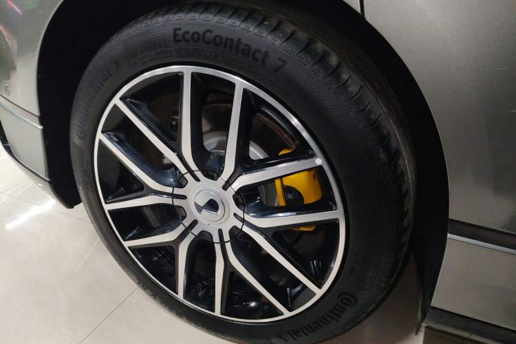 Used Denza Z9GT 2024 1100 Four-Wheel Drive Max Edition Exterior 5