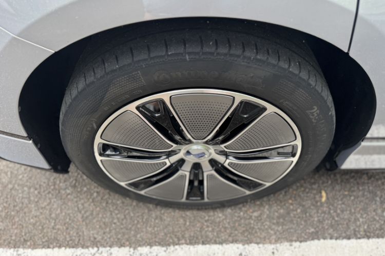Used Denza Z9GT 2024 1100 Four-Wheel Drive Max Edition Exterior 9