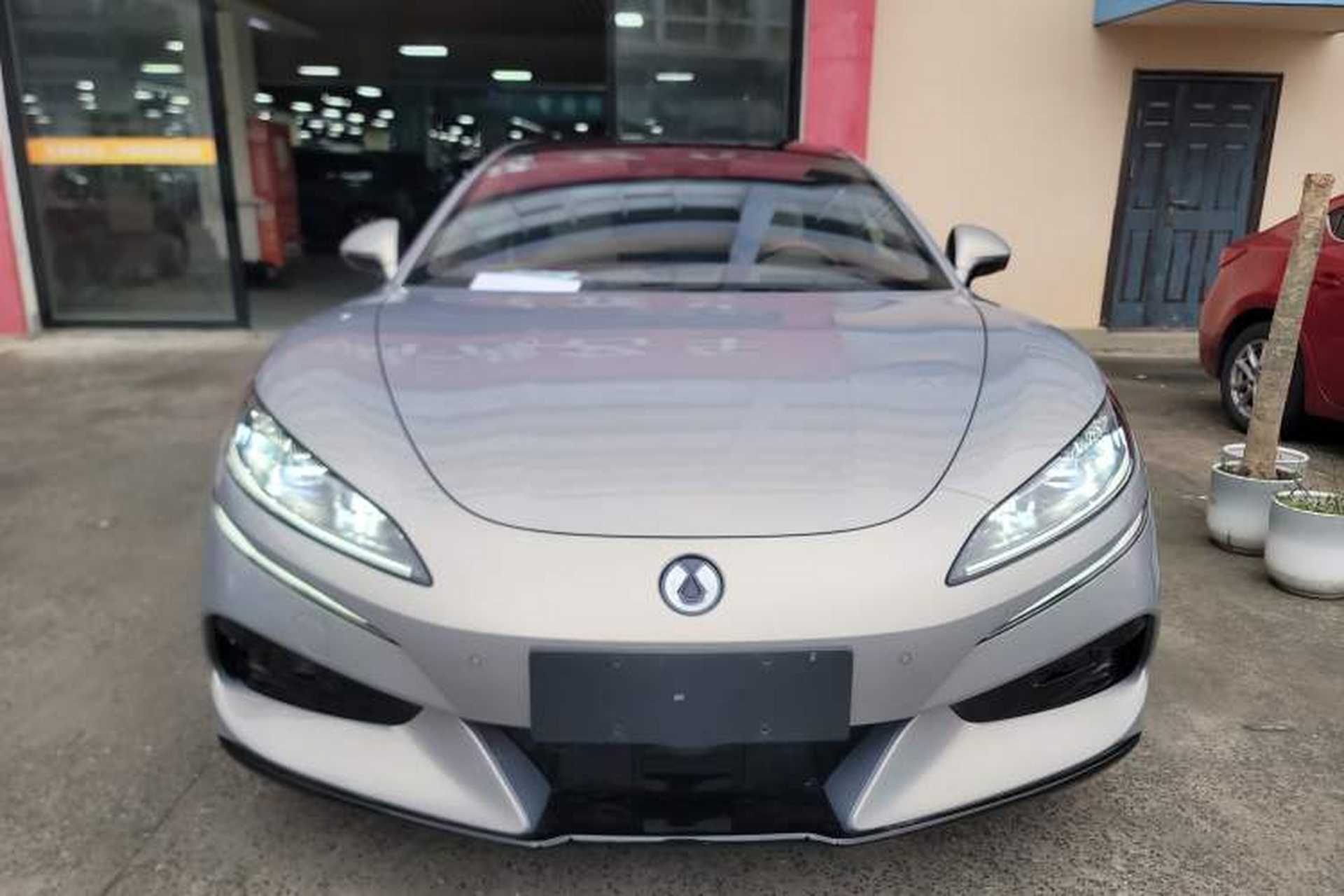Used Denza Z9GT 2024 630 All-Wheel Drive Max Edition Front