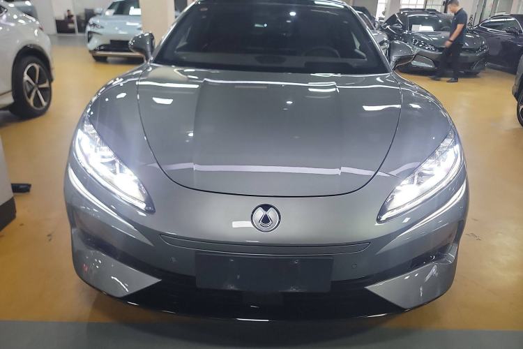 Used Denza Z9GT 2024 1100 Four-Wheel Drive Ultra Version Front