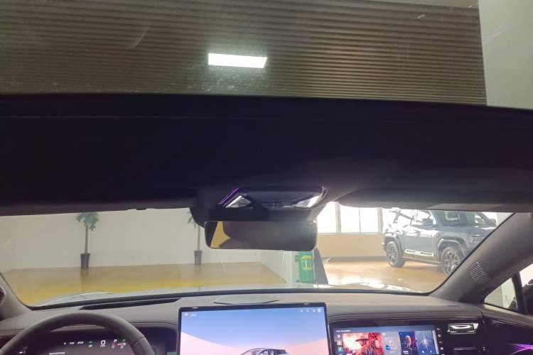 Used Denza Z9GT 2024 1100 Four-Wheel Drive Max Edition Headliner