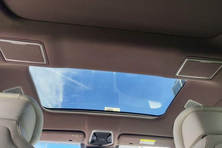 Used Denza Z9GT 2024 1100 Four-Wheel Drive Max Edition Headliner