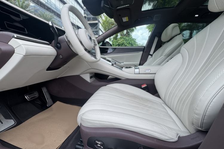 Used Denza Z9GT 2024 1100 Four-Wheel Drive Max Edition Interior 3