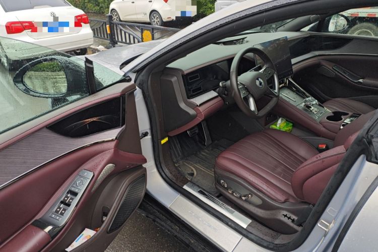 Used Denza Z9GT 2024 1100 4x4 Pro Version Interior 3