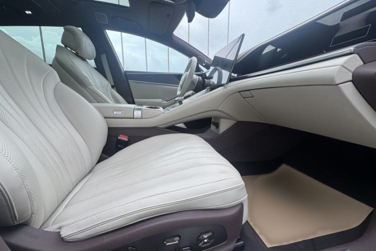 Used Denza Z9GT 2024 1100 Four-Wheel Drive Max Edition Interior 7