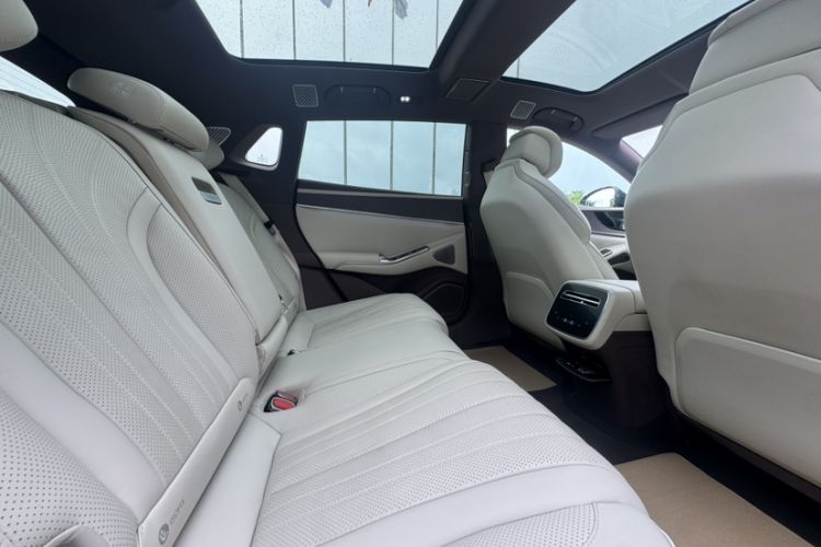 Used Denza Z9GT 2024 1100 Four-Wheel Drive Max Edition Interior 8