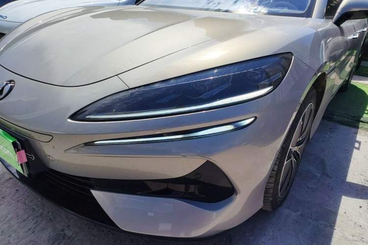 Used Denza Z9GT 2024 1100 Four-Wheel Drive Max Edition Left Front Headlight
