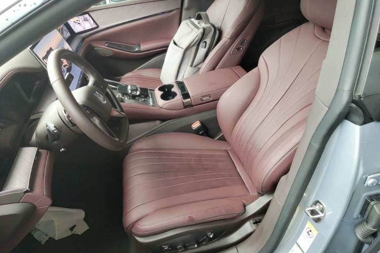 Used Denza Z9GT 2024 1100 Four-Wheel Drive Ultra Version Left Front Seat