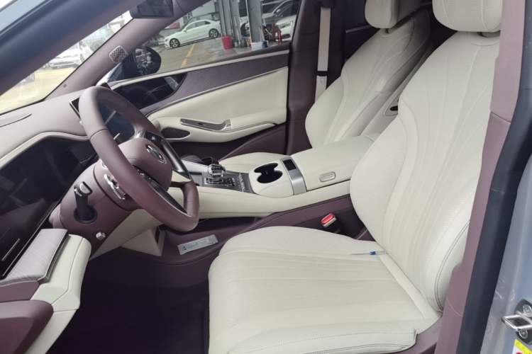 Used Denza Z9GT 2024 1100 Four-Wheel Drive Ultra Version Left Front Seat