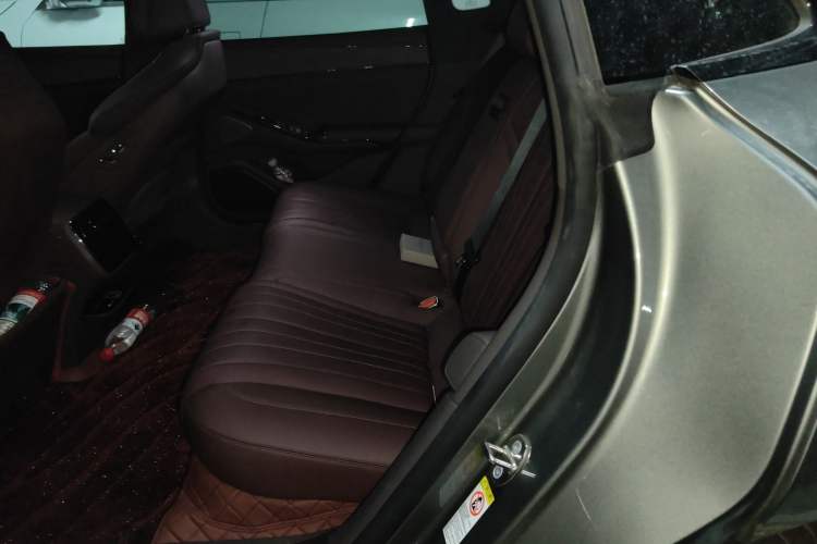 Used Denza Z9GT 2024 630 All-Wheel Drive Max Edition Left Rear Seat