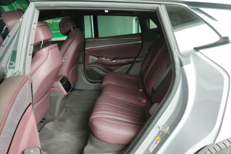 Used Denza Z9GT 2024 1100 Four-Wheel Drive Max Edition Left Rear Seat