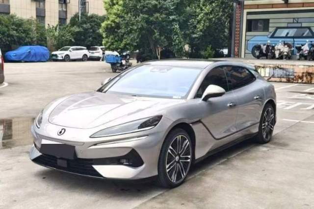 Used Denza Z9GT 2024 1100 Four-Wheel Drive Ultra Version