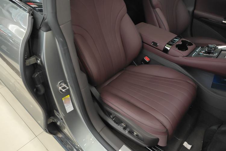 Used Denza Z9GT 2024 1100 Four-Wheel Drive Max Edition Right Front Seat