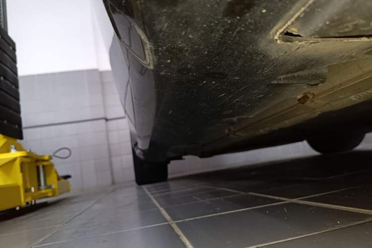 Used Denza Z9GT 2024 1100 Four-Wheel Drive Max Edition Right Side Sill
