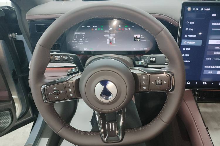 Used Denza Z9GT 2024 1100 Four-Wheel Drive Max Edition Steering Wheel