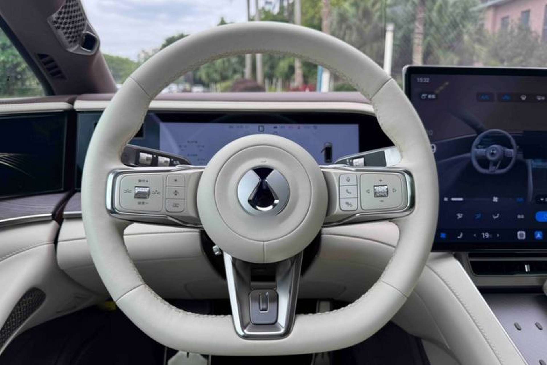 Used Denza Z9GT 2024 1100 Four-Wheel Drive Max Edition Steering Wheel