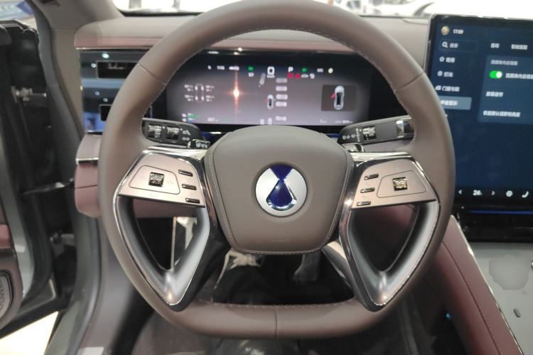 Used Denza Z9GT 2024 1100 Four-Wheel Drive Max Edition Steering Wheel
