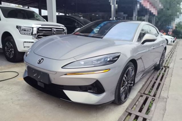Used Denza Z9GT 2024 1100 Four-Wheel Drive Ultra Version