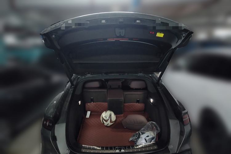 Used Denza Z9GT 2024 630 All-Wheel Drive Max Edition Trunk