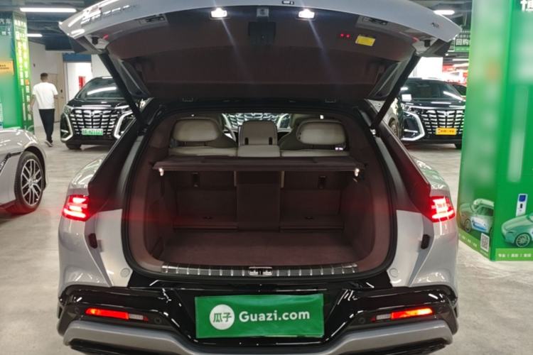 Used Denza Z9GT 2024 1100 Four-Wheel Drive Ultra Version Trunk