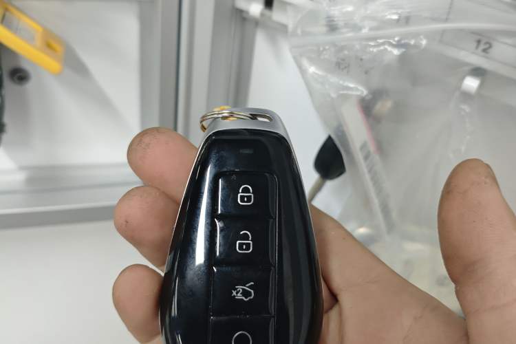 Used Denza Z9GT 2024 1100 Four-Wheel Drive Ultra Version Vehicle Key