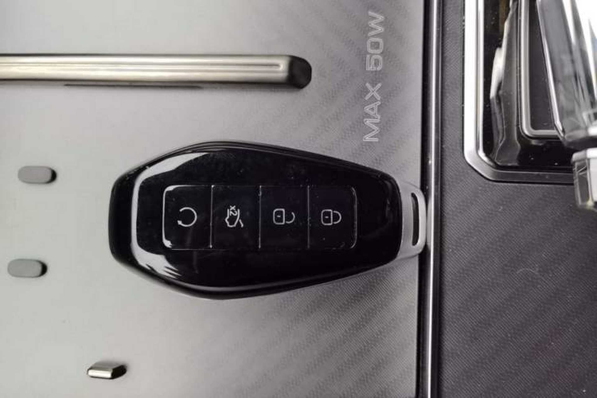Used Denza Z9GT 2024 1100 Four-Wheel Drive Ultra Version Vehicle Key