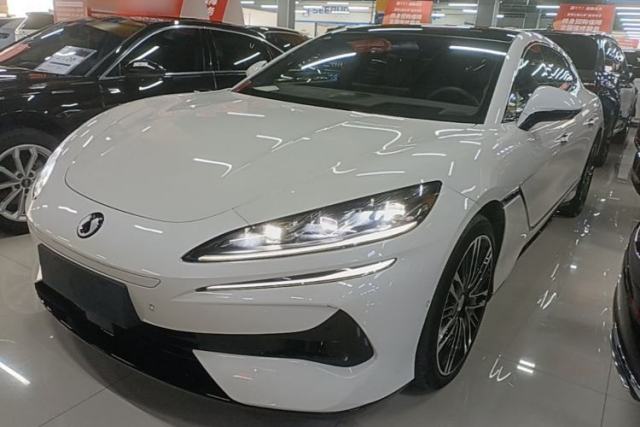 Used Denza Z9GT 2024 1100 Four-Wheel Drive Ultra Version